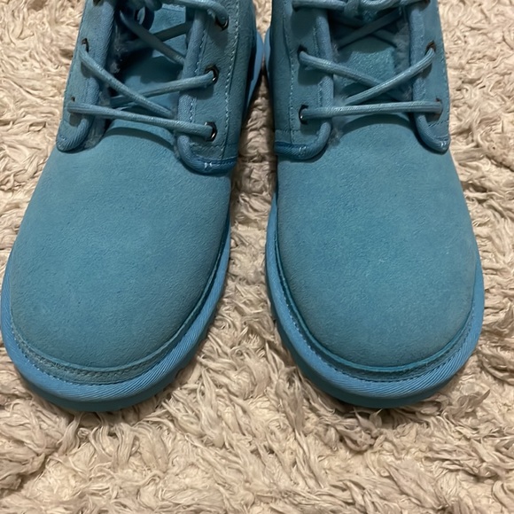 Men’s Ugg boots - Picture 3 of 8